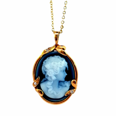 Zlatý přívěs/brož s kamejí a diamanty