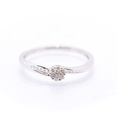 Zlatý prsten s diamanty, vel. 54